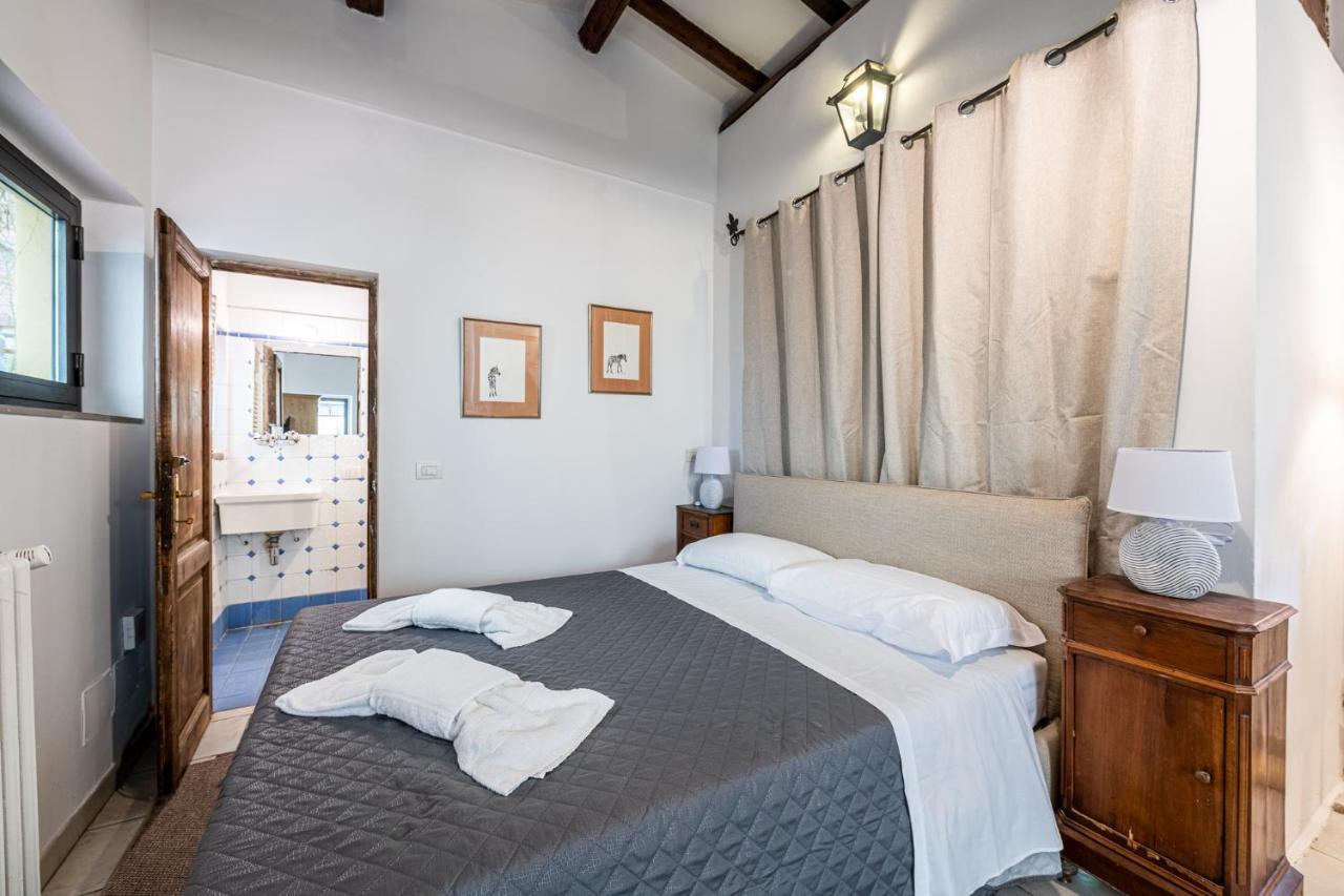 Casa de hóspedes Santa Monaca Suites